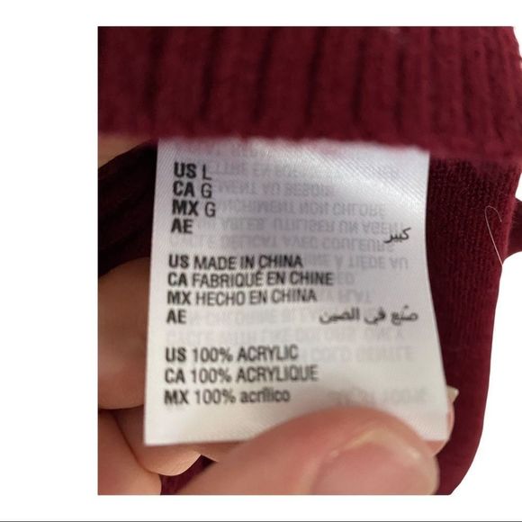 Karen Scott 100% acrylic burgundy long sleeve sweater v neck size large NWT - Picture 7 of 7